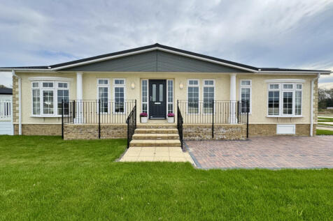 Pevensey, East Sussex, BN24 2 bed park home for sale