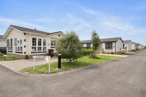 Pevensey, East Sussex, BN24 2 bed park home for sale
