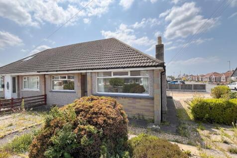 2 bedroom semi-detached bungalow for sale
