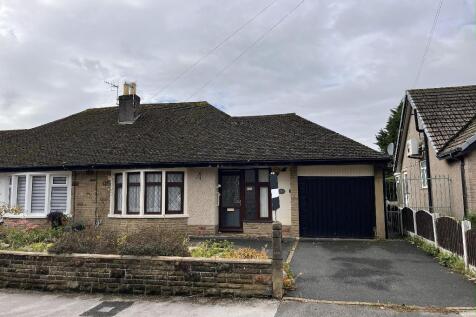 2 bedroom semi-detached bungalow for sale