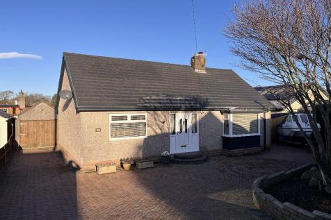 Slyne, Lancaster LA2 2 bed detached bungalow for sale
