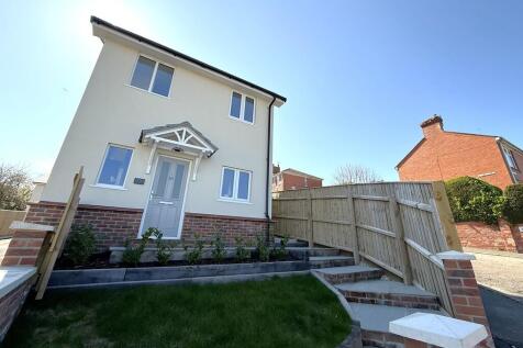 Chickerell Road, Weymouth 3 bed detached house for sale