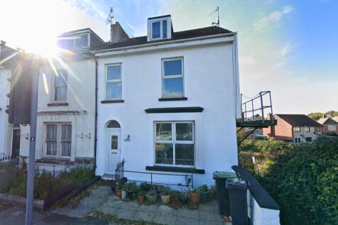 Dorchester Road, Weymouth 3 bed townhouse for sale