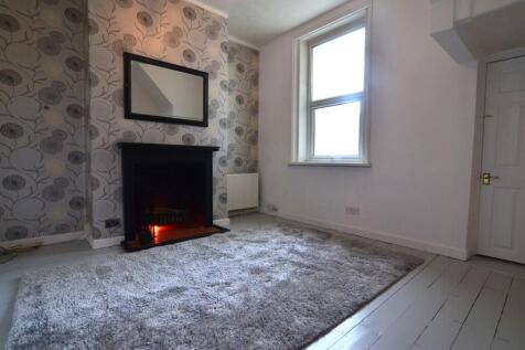 St Leonards Road, Weymouth 1 bed apartment for sale
