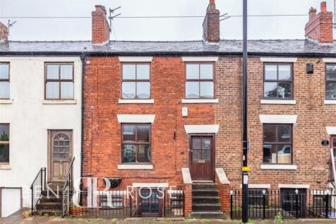 Fox Lane, Leyland 3 bed terraced house for sale