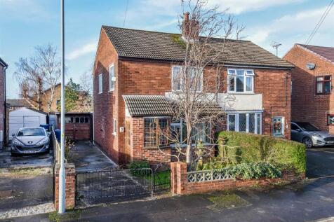 Windermere Avenue, Farington, Leyland 3 bed semi