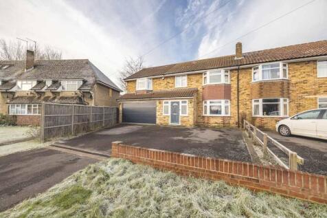 4 bedroom semi-detached house for sale