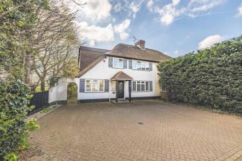 The Poynings, Richings Park SL0 5 bed semi