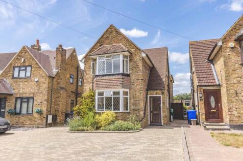 Chequers Orchard, Iver SL0 3 bed detached house for sale