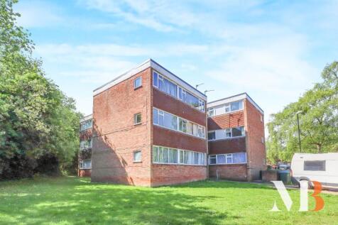 2 bedroom ground floor flat for sale