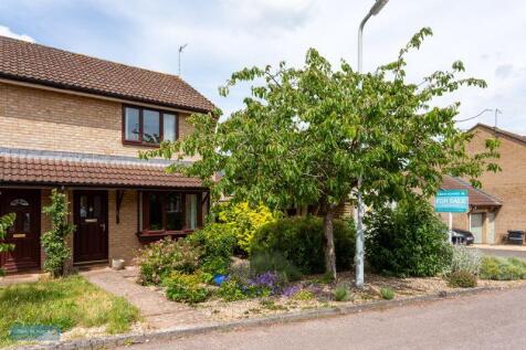 2 bedroom semi-detached house for sale