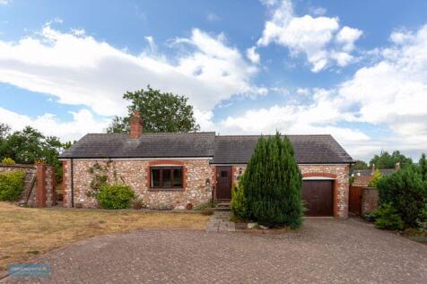 The Gardens, Wellington 3 bed detached bungalow for sale