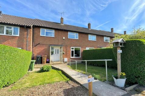 3 bedroom terraced house for sale