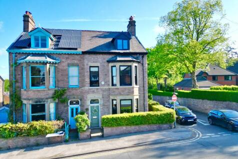 Buxton Road, Cheshire East SK11 4 bed semi