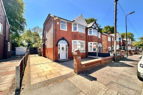 Bradfield Road, Manchester M32 3 bed semi