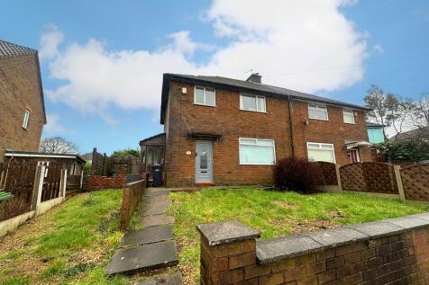 Milton Crescent, Farnworth, Bolton, BL4 3 bed semi