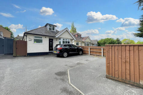 2 bedroom detached bungalow for sale