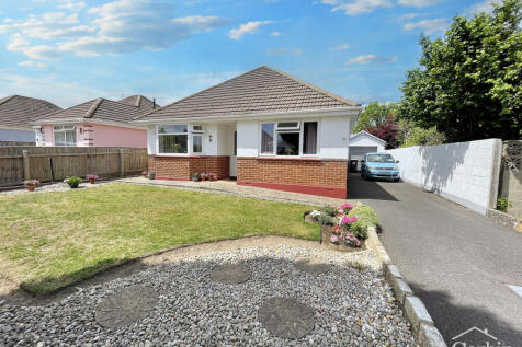 Exbury Drive, Bournemouth, BH11 9 2 bed bungalow for sale