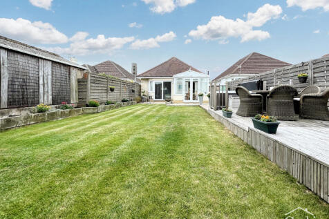 Durdells Avenue, Bournemouth, BH11 9 2 bed detached bungalow for sale