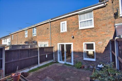 Leivers Road, Deal, CT14 3 bed terraced house for sale