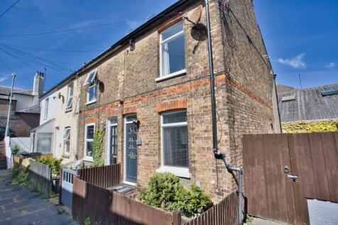 2 bedroom end of terrace house for sale