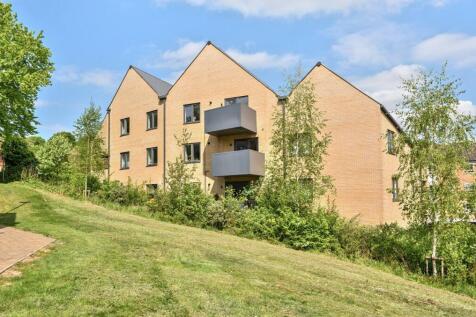 Wilberforce Close, Winchester... 2 bed flat for sale