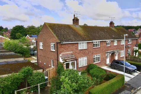 Orton Close, Margaretting, Ingatestone 3 bed end of terrace house for sale