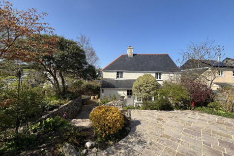 3 bedroom cottage for sale