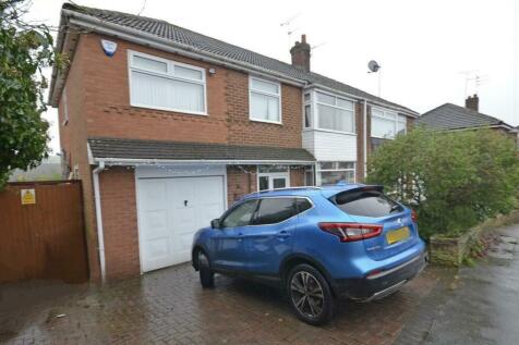 5 bedroom semi-detached house for sale