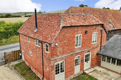 Shipton Lee, Quainton, Buckinghamshire. 4 bed barn conversion for sale