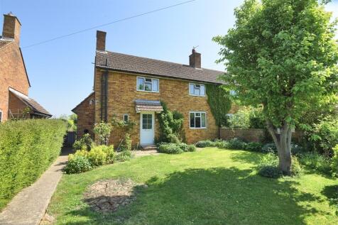 Oak Tree Cottages, Grendon Underwood... 3 bed semi