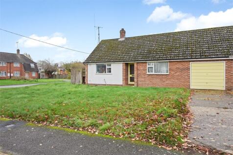 2 bedroom semi-detached bungalow for sale