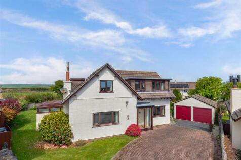 Crestway, Strete 3 bed detached house for sale