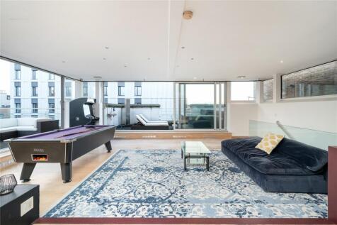 Chatfield Road, London, SW11 2 bed apartment for sale