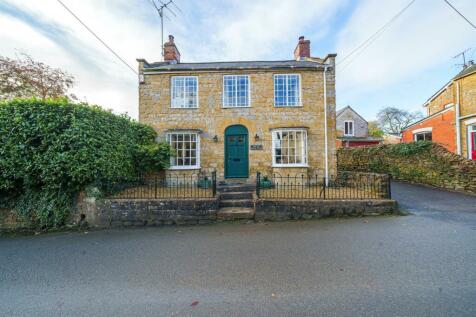 Bridge Street, Netherbury, Bridport 3 bed semi