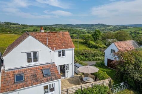 Old Lyme Hill, Charmouth, Bridport 3 bed semi