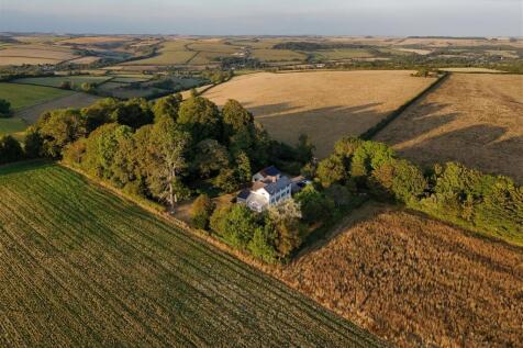 Notton 4 bed detached house for sale