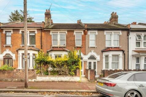 St Bartholomews Road, London, E6 3 bed terraced house for sale