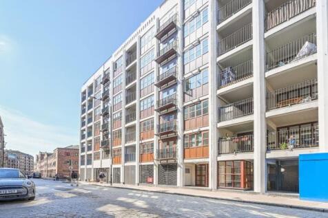 Capstan Court, Wapping Wall, London, E1W 2 bed flat for sale