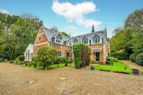 Colebrooke Place, Guildford Road... 3 bed terraced house for sale