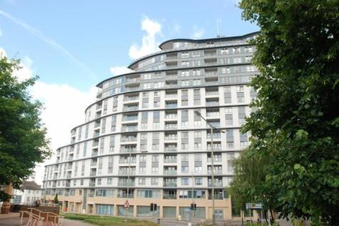 Centrium, Station Approach, Woking... 2 bed flat for sale