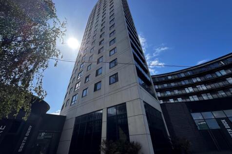41 Clarence House, The Boulevard... 1 bed flat for sale