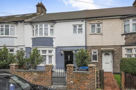 Ashbourne Road, Mitcham, Surrey, CR4 4 bed semi