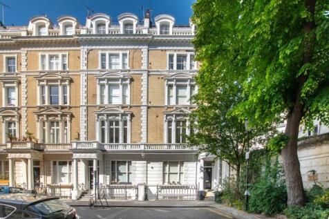 The Mezzanine, Clanricarde Gardens... Studio for sale