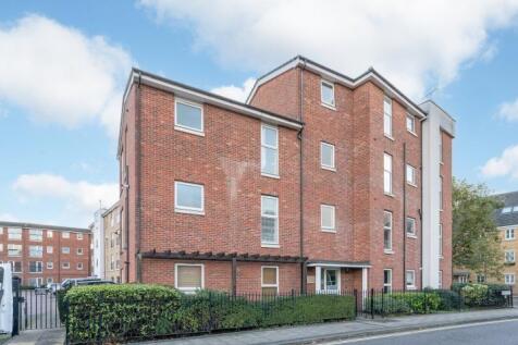 Burcher Gale Grove, London, SE15 1 bed flat for sale