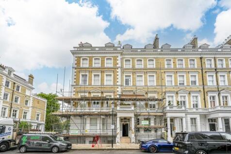 Onslow Gardens, London, SW7 2 bed flat for sale