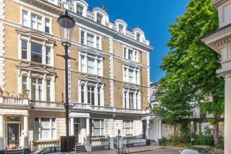 Clanricarde Gardens, London, W2 1 bed flat for sale