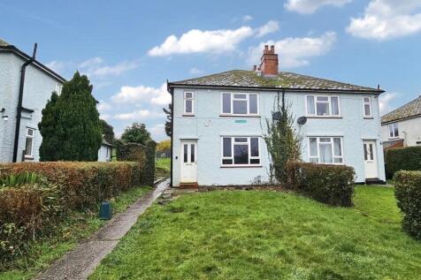 3 Hillcrest, Berkshire, RG18 0SH 3 bed semi