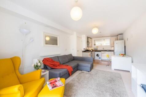 Elswick Street, London, SW6 1 bed flat for sale