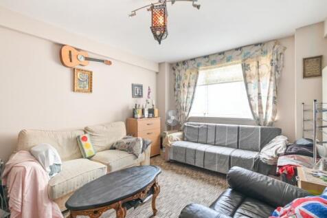 Ashford Court, Ashford Road, London, NW2 1 bed flat for sale